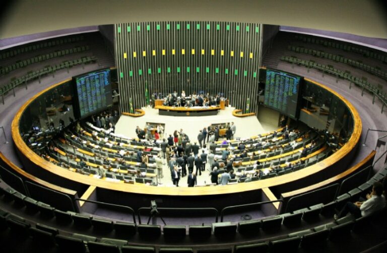 Vetos presidenciais poderao ser votados nesta quarta feira